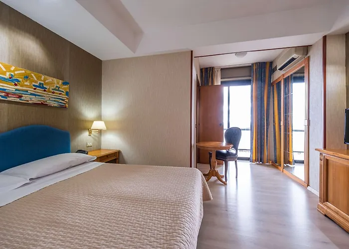 Quality Rouge Et Noir Hotel