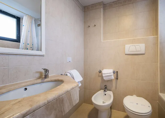 Hotel Quality Rouge Et Noir Roma