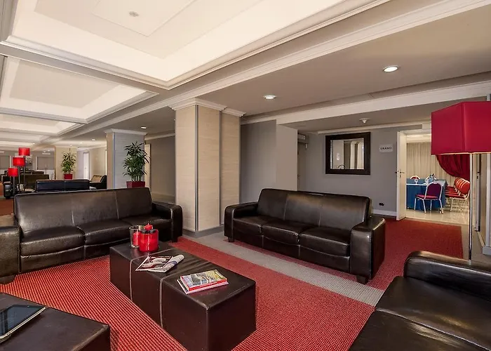 Quality Rouge Et Noir Hotel 4*