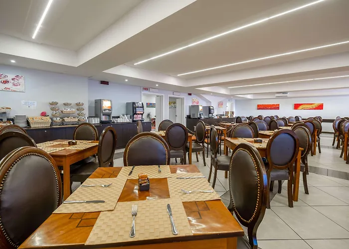 Quality Rouge Et Noir 4* Roma