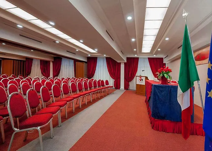 Quality Rouge Et Noir 4* Roma